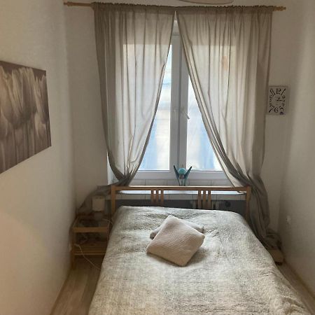 ティヒApartament Przy Stadionieアパートメント エクステリア 写真